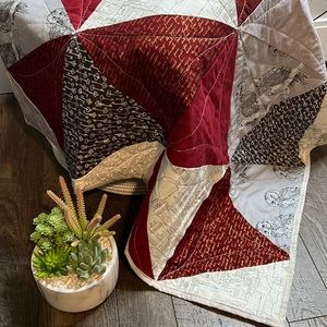 New Handmade throw quilt Red Silver Gold and White